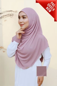 Ameena in Peony Dusk