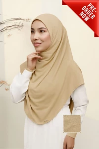 Ameena in Olive Sand
